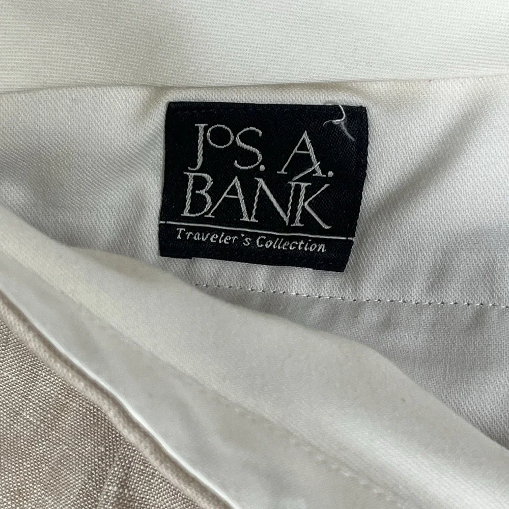 Jos A Bank Travelers Pants 40x29 Beige 100% Linen Pleated Cuffed Summer Coastal